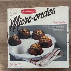 Rubbermaid White Muffin Pan with Red-Striped Kitchen Towel